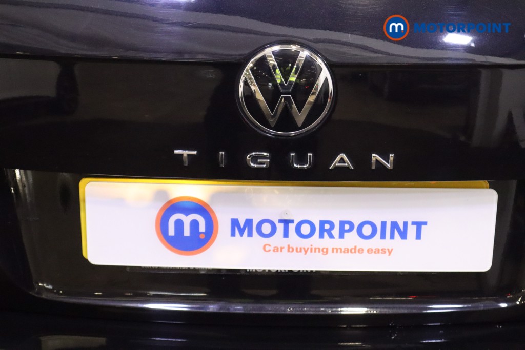 Volkswagen Tiguan R-Line Automatic Petrol SUV - Stock Number (1611542) - 26th supplementary image