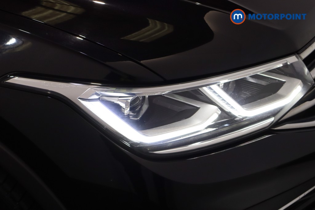 Volkswagen Tiguan R-Line Automatic Petrol SUV - Stock Number (1611542) - 29th supplementary image