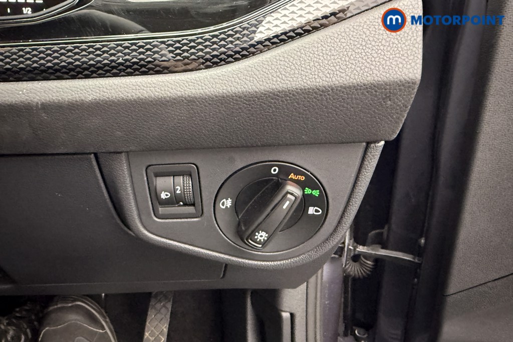 Volkswagen Polo Life Manual Petrol Hatchback - Stock Number (1611755) - 8th supplementary image