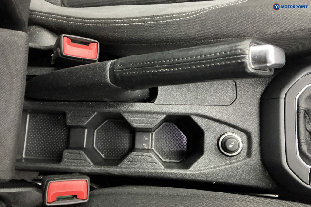 Volkswagen Taigo R-Line Manual Petrol SUV - Stock Number (1612793) - 17th supplementary image