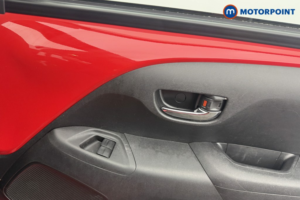 Citroen C1 Shine Manual Petrol Hatchback - Stock Number (1613916) - 9th supplementary image