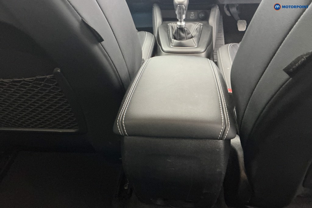 Ford Focus Titanium Vignale Manual Petrol Hatchback - Stock Number (1614681) - 15th supplementary image