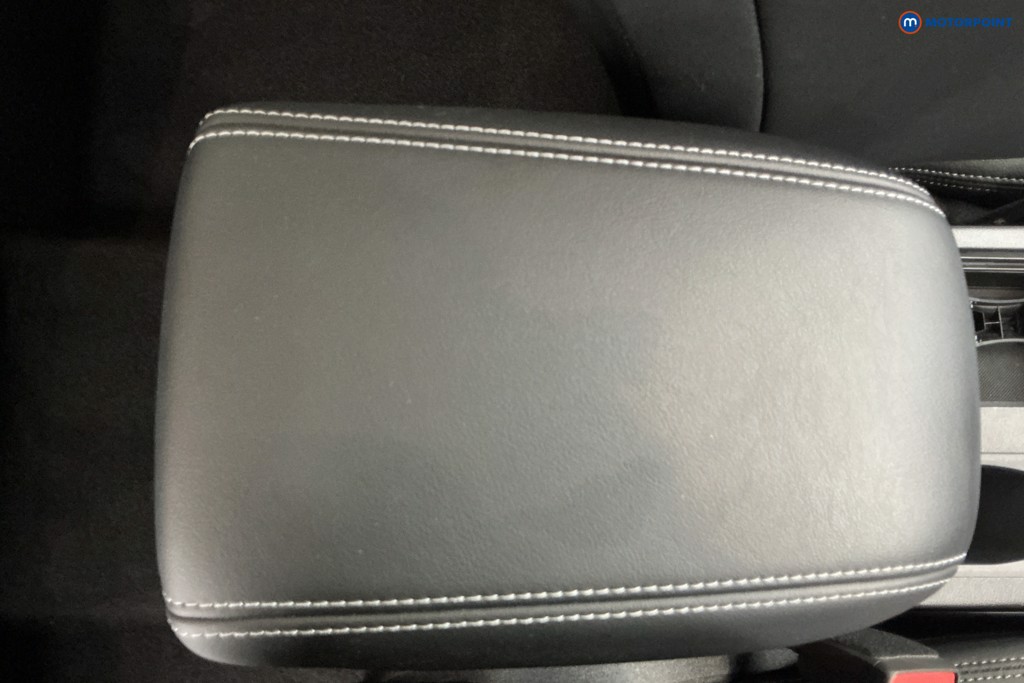 Ford Focus Titanium Vignale Manual Petrol Hatchback - Stock Number (1614681) - 16th supplementary image