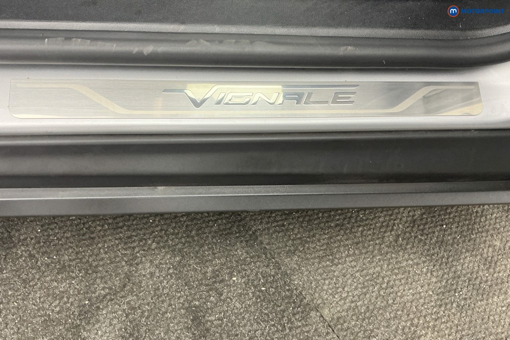 Ford Focus Titanium Vignale Manual Petrol Hatchback - Stock Number (1614681) - 26th supplementary image