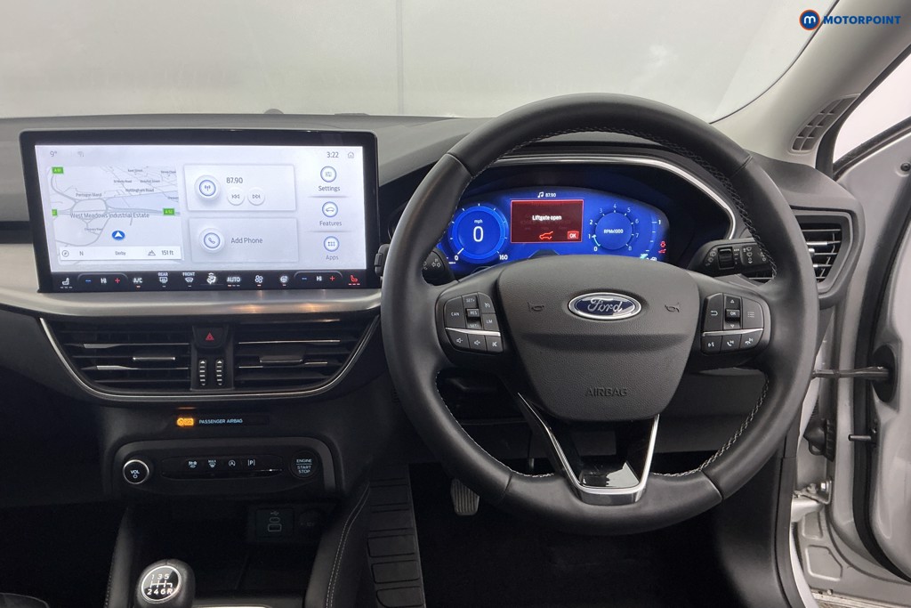 Ford Focus Titanium Vignale Manual Petrol Hatchback - Stock Number (1614681) - 1st supplementary image