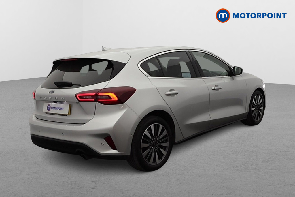 Ford Focus Titanium Vignale Manual Petrol Hatchback - Stock Number (1614681) - Drivers side rear corner