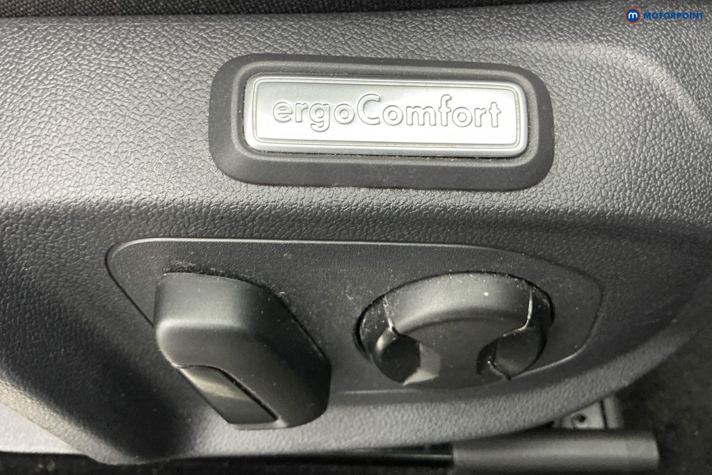 Volkswagen Arteon R-Line Automatic Diesel Estate - Stock Number (1614979) - 26th supplementary image