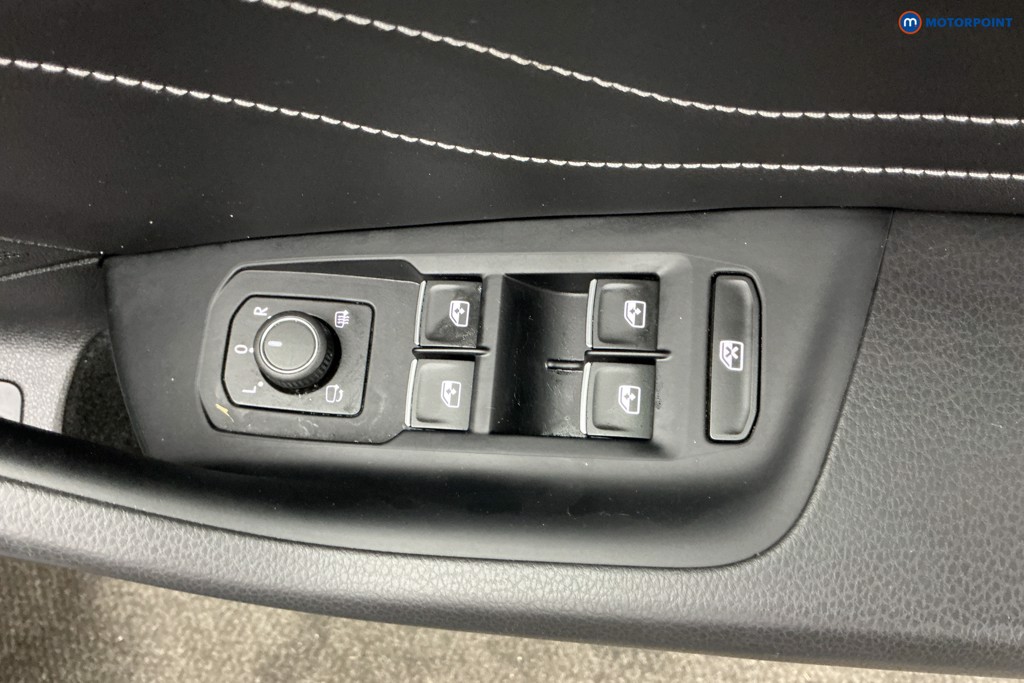 Volkswagen Arteon R-Line Automatic Diesel Estate - Stock Number (1614979) - 28th supplementary image