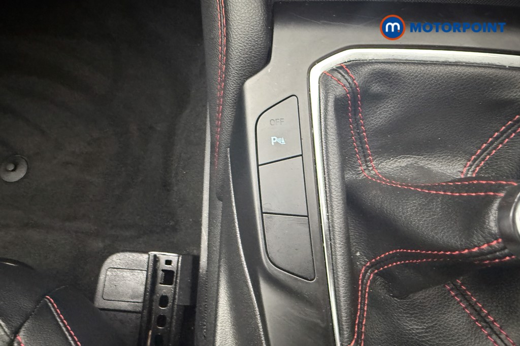 Ford Kuga St-Line X Edition Manual Diesel SUV - Stock Number (1614980) - 15th supplementary image