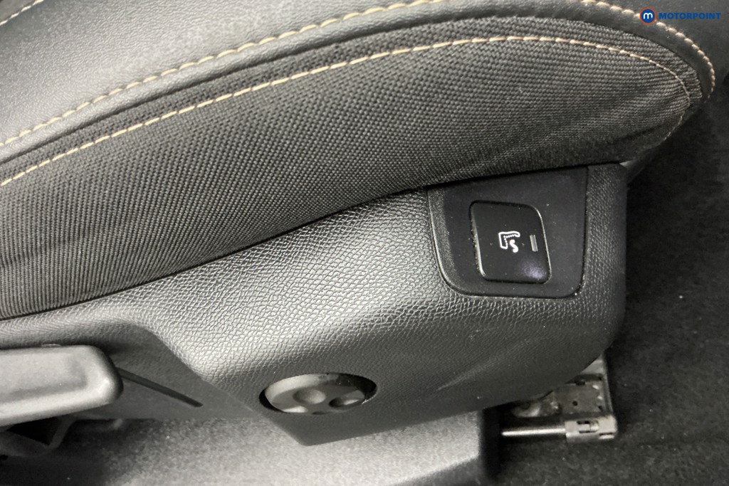 Peugeot 3008 Gt Line Premium Automatic Petrol SUV - Stock Number (1615151) - 28th supplementary image