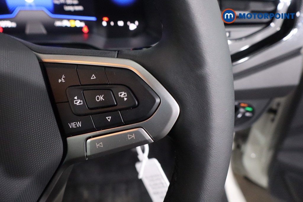 Volkswagen Polo Life Manual Petrol Hatchback - Stock Number (1615203) - 8th supplementary image