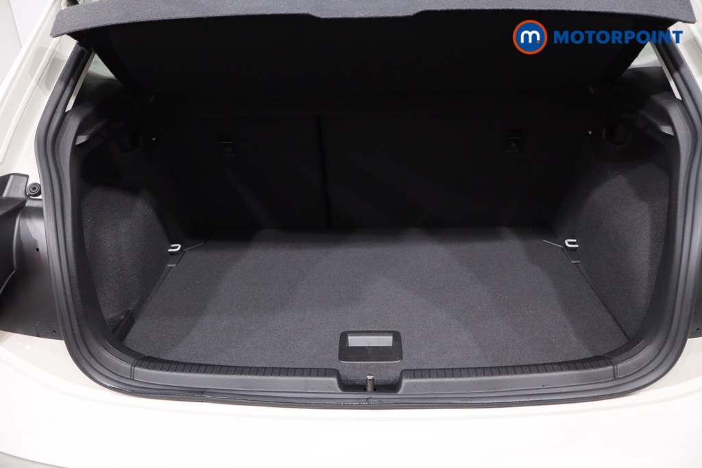 Volkswagen Polo Life Manual Petrol Hatchback - Stock Number (1615203) - 38th supplementary image