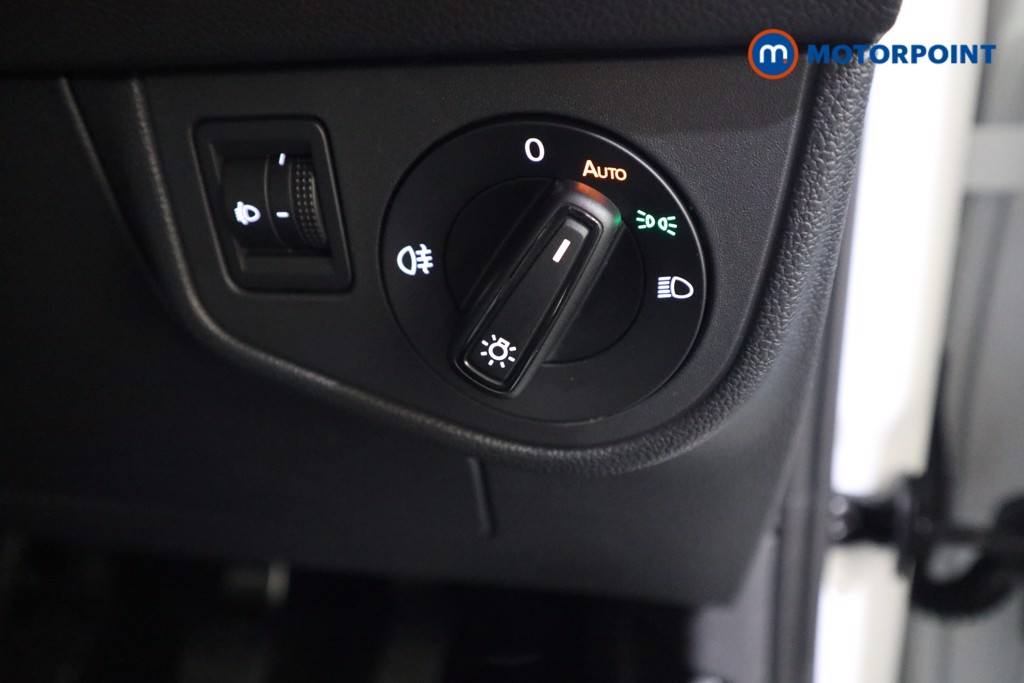 Volkswagen Polo Life Manual Petrol Hatchback - Stock Number (1615213) - 12th supplementary image