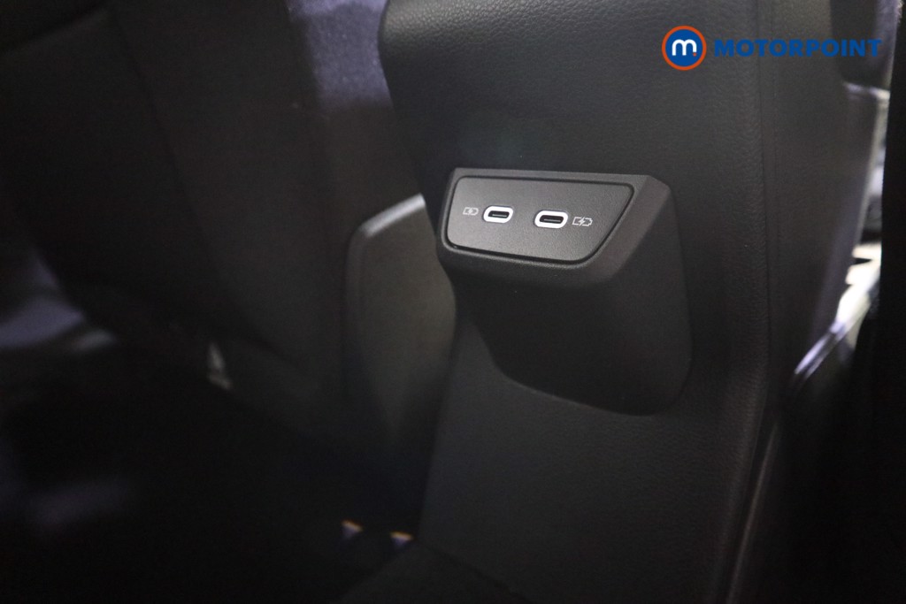 Volkswagen Polo Life Manual Petrol Hatchback - Stock Number (1615213) - 18th supplementary image