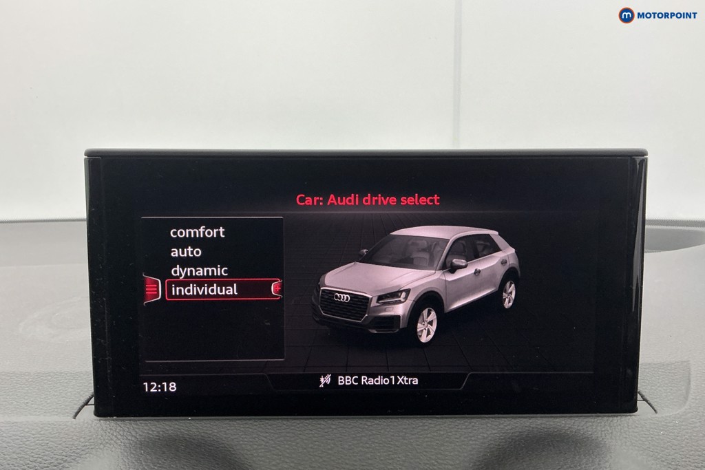 Audi Q2 Technik Manual Petrol SUV - Stock Number (1615279) - 2nd supplementary image