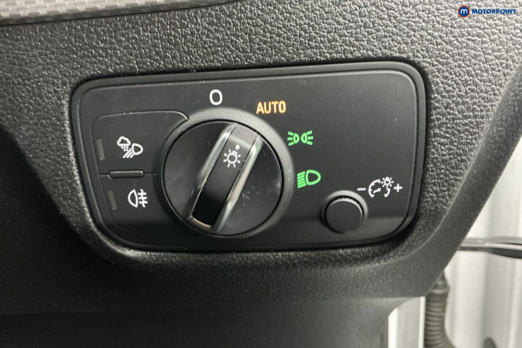 Audi Q2 Technik Manual Petrol SUV - Stock Number (1615279) - 25th supplementary image