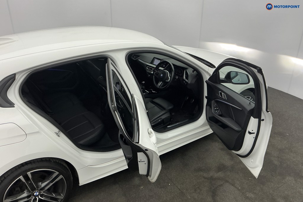 BMW 1 Series M Sport Manual Petrol Hatchback - Stock Number (1615385) - 5th supplementary image