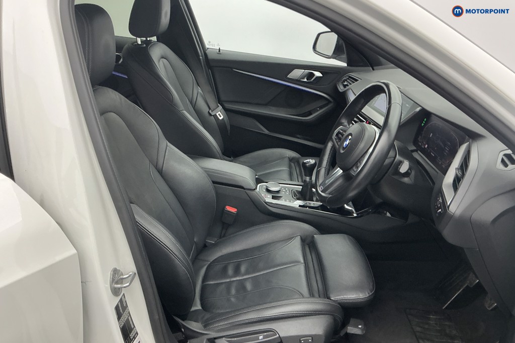 BMW 1 Series M Sport Manual Petrol Hatchback - Stock Number (1615385) - 7th supplementary image