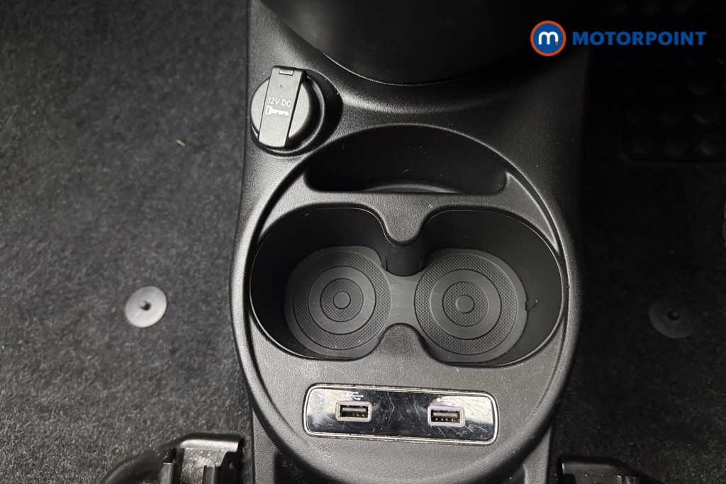 Fiat 500 Lounge Manual Petrol Hatchback - Stock Number (1615764) - 13th supplementary image