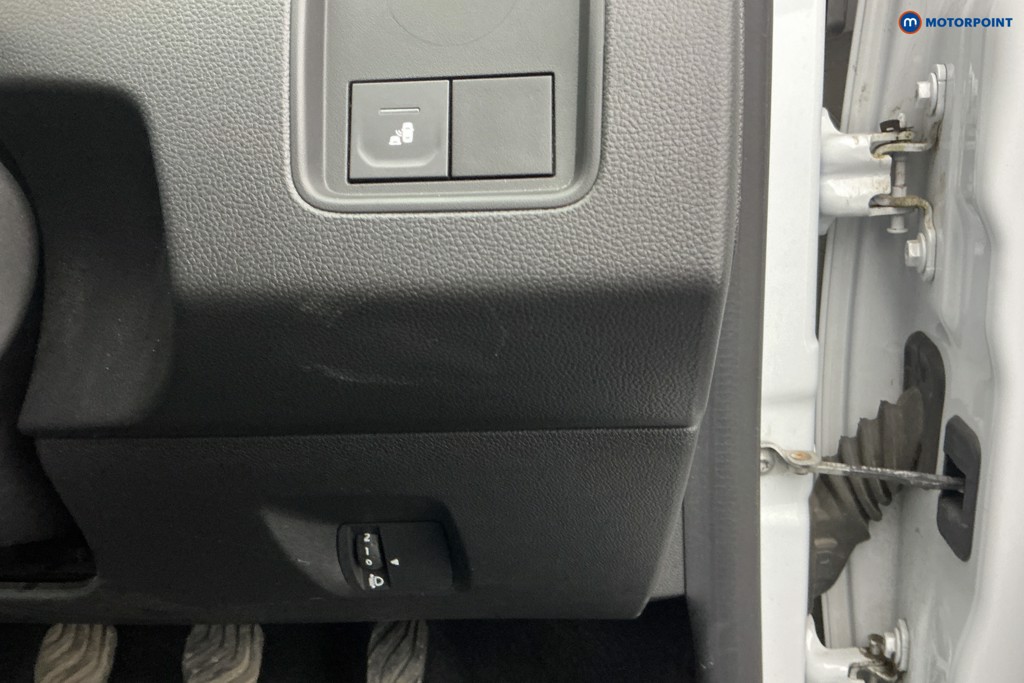 Dacia Duster Journey Manual Petrol SUV - Stock Number (1615770) - 26th supplementary image