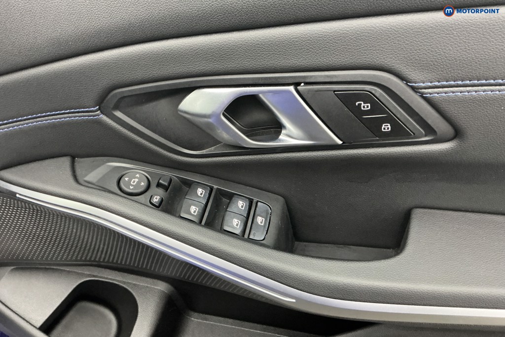 BMW 3 Series M Sport Automatic Petrol Saloon - Stock Number (1615968) - 26th supplementary image