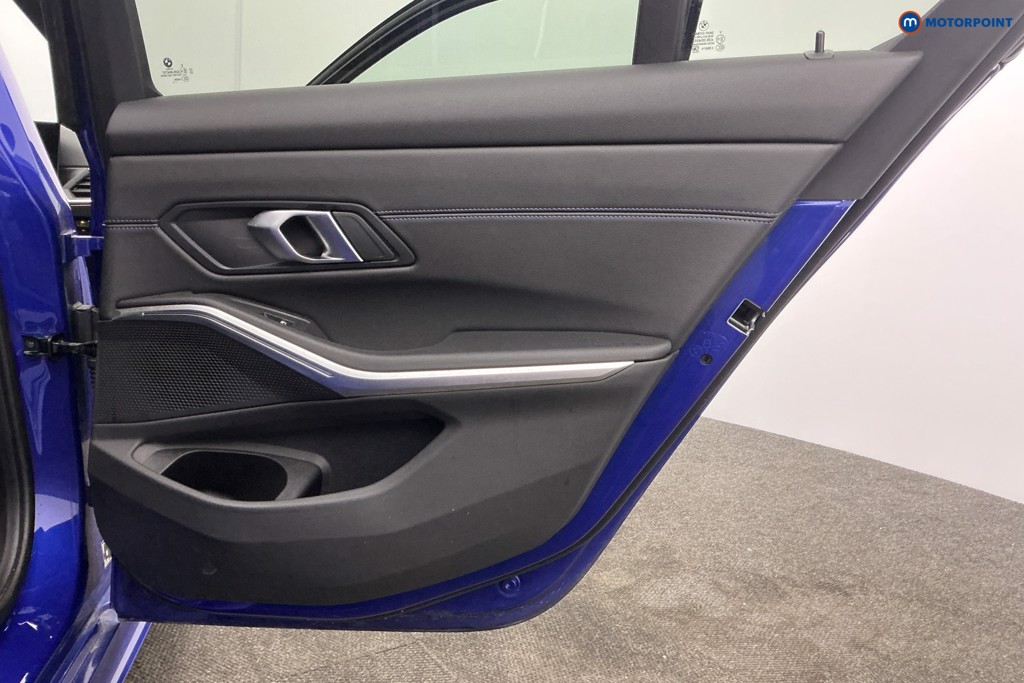BMW 3 Series M Sport Automatic Petrol Saloon - Stock Number (1615968) - 27th supplementary image