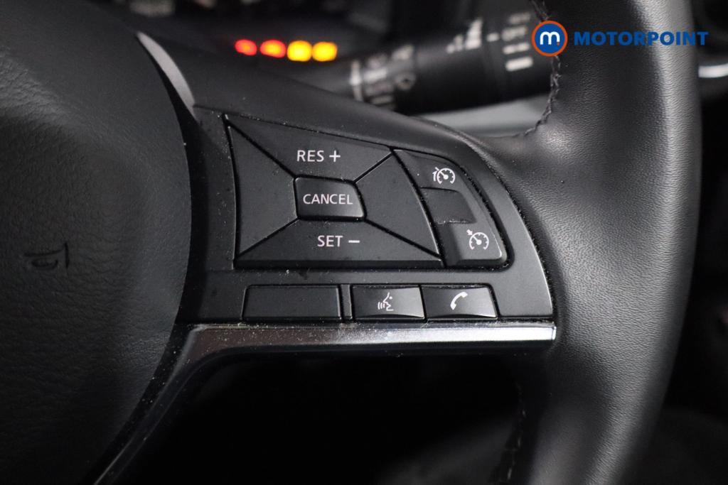 Nissan Juke N-Connecta Automatic Petrol-Electric Hybrid SUV - Stock Number (1616565) - 8th supplementary image