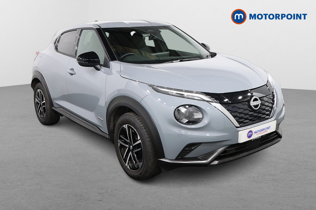 Nissan Juke N-Connecta Automatic Petrol-Electric Hybrid SUV - Stock Number (1616565) - Drivers side front corner