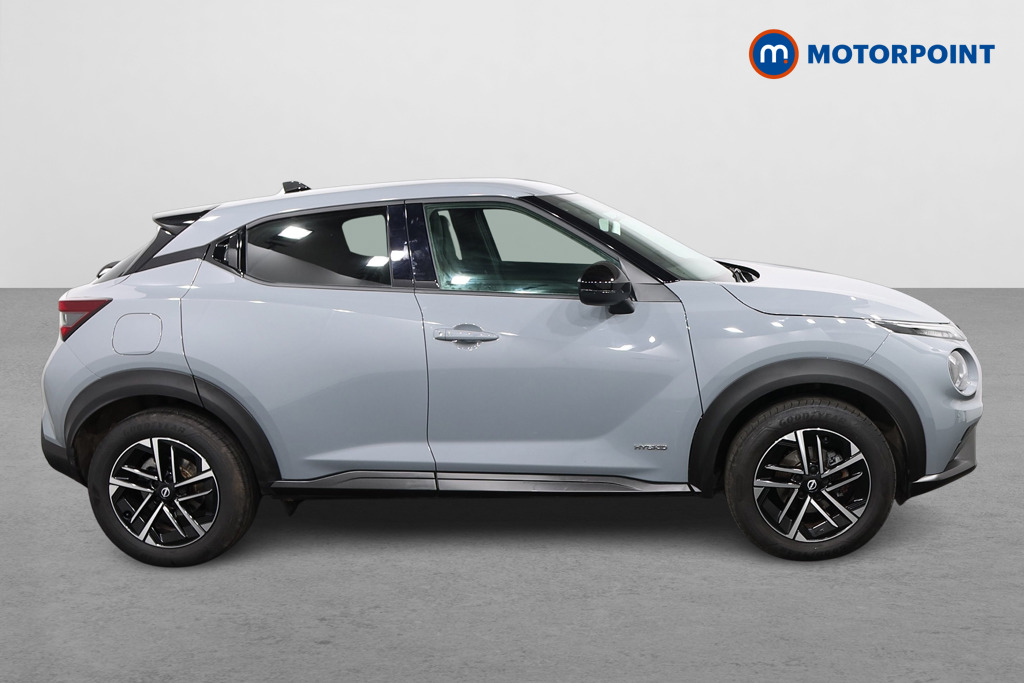 Nissan Juke N-Connecta Automatic Petrol-Electric Hybrid SUV - Stock Number (1616565) - Drivers side