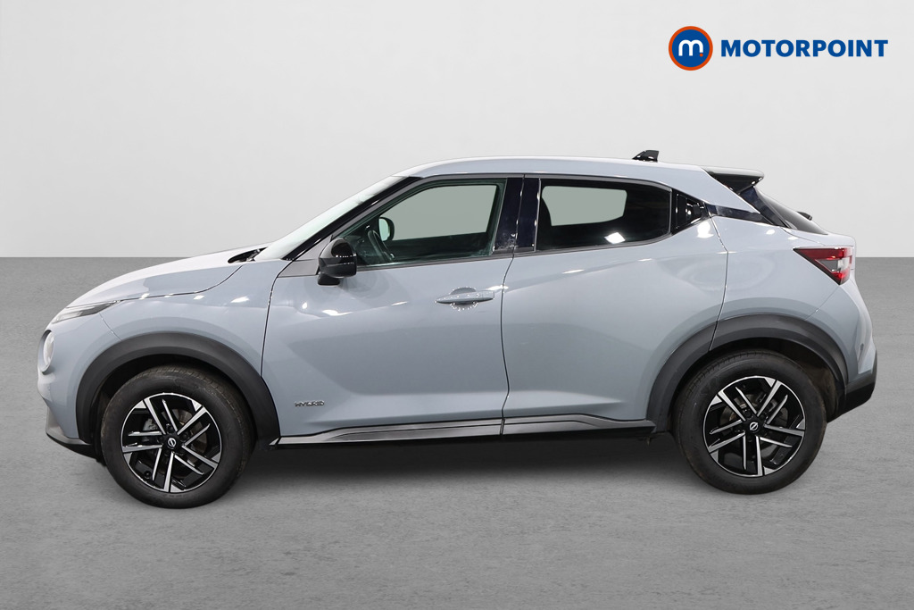 Nissan Juke N-Connecta Automatic Petrol-Electric Hybrid SUV - Stock Number (1616565) - Passenger side