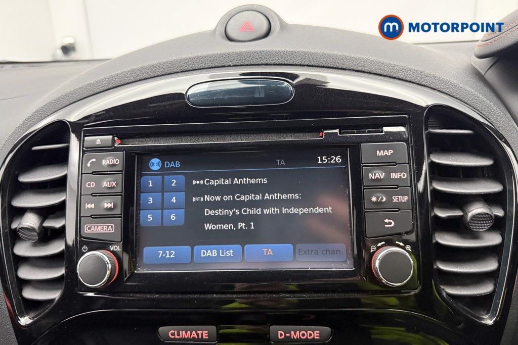 Nissan Juke Tekna Manual Petrol SUV - Stock Number (1616582) - 2nd supplementary image