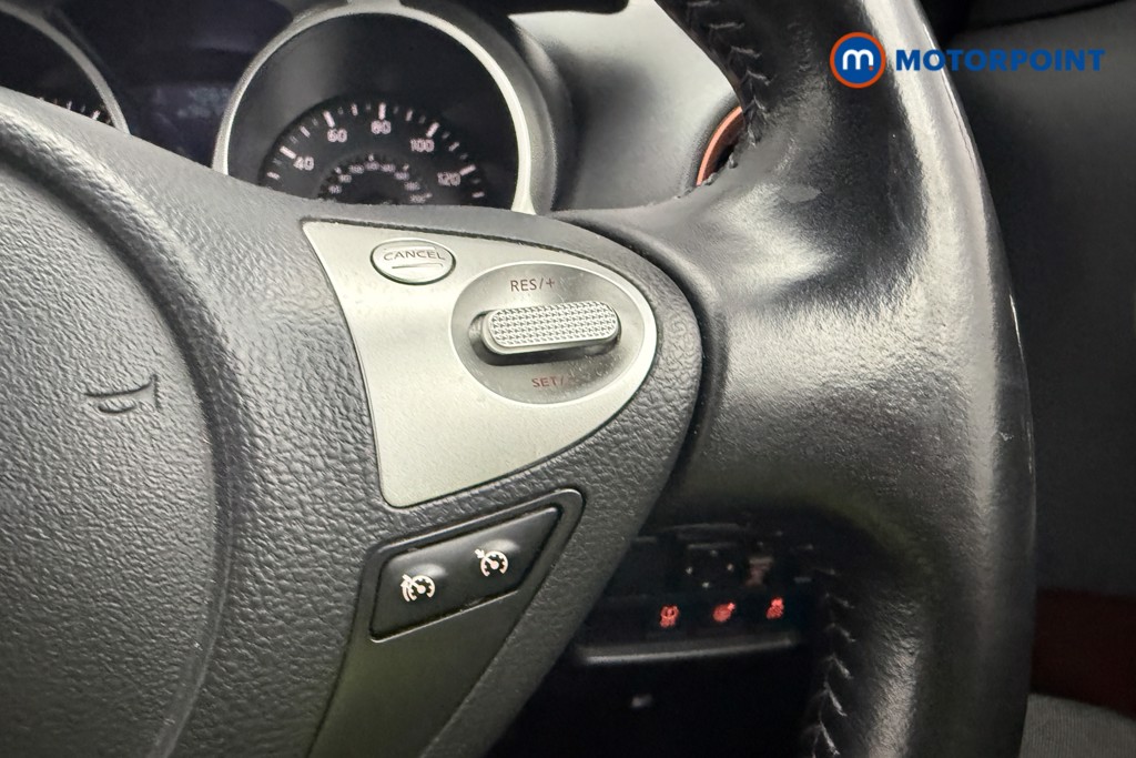 Nissan Juke Tekna Manual Petrol SUV - Stock Number (1616582) - 6th supplementary image