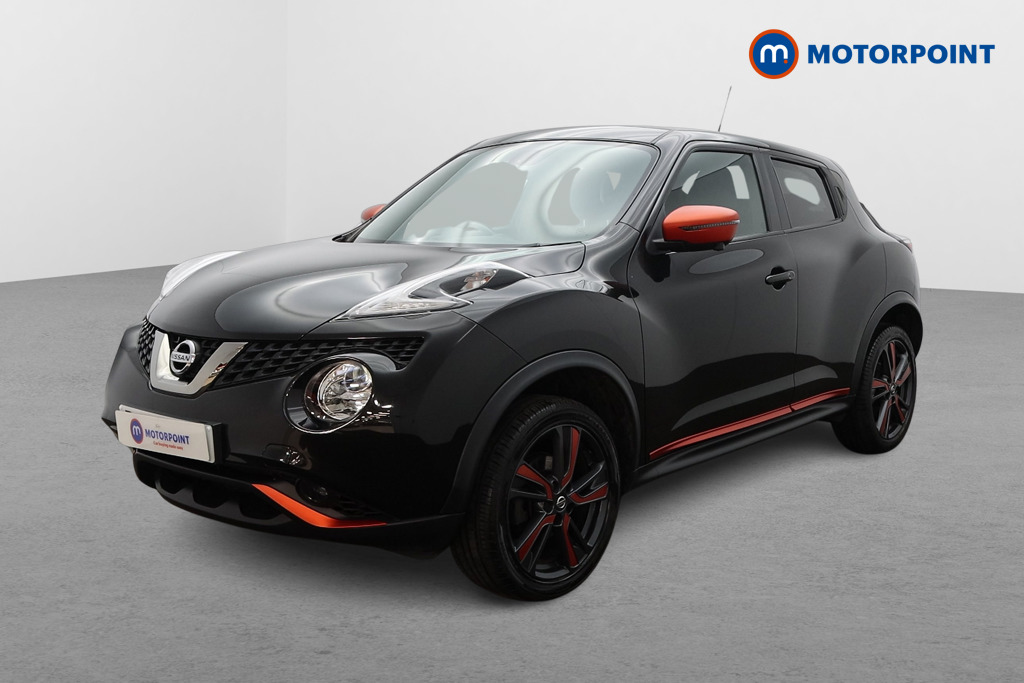 Nissan Juke Tekna Manual Petrol SUV - Stock Number (1616582) - Passenger side front corner