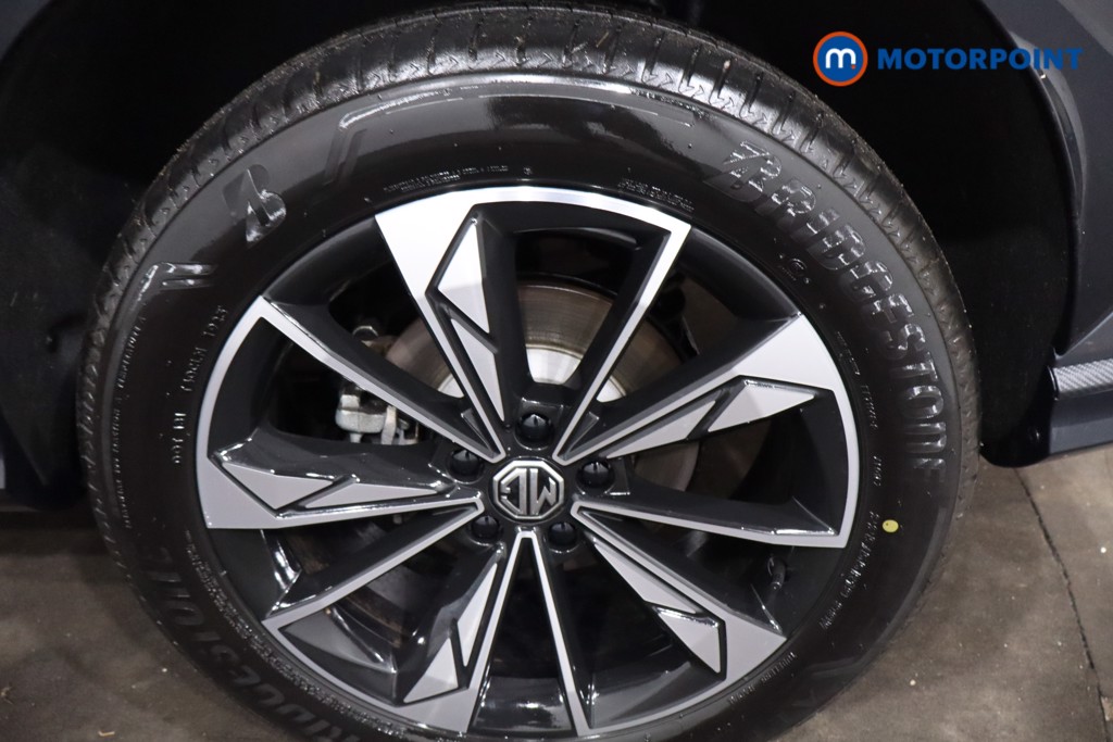 Mg Motor Uk HS SE Automatic Petrol-Electric Hybrid SUV - Stock Number (1616660) - 12th supplementary image