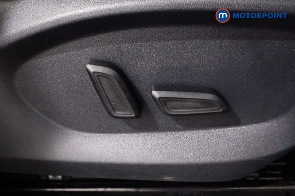 Mg Motor Uk HS SE Automatic Petrol-Electric Hybrid SUV - Stock Number (1616660) - 23rd supplementary image