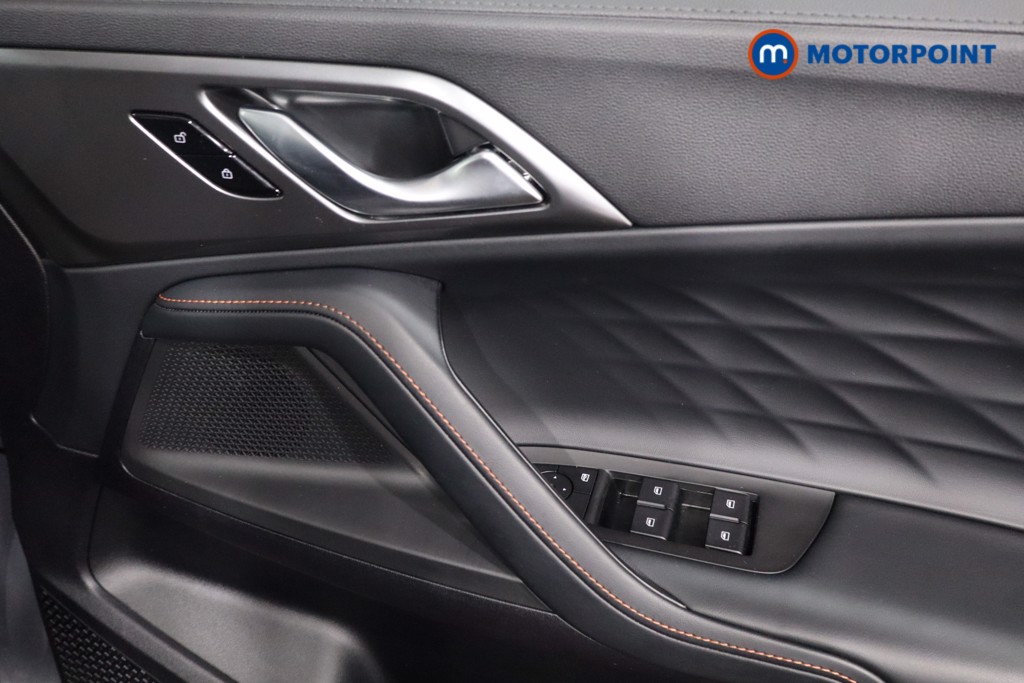 Mg Motor Uk HS SE Automatic Petrol-Electric Hybrid SUV - Stock Number (1616660) - 25th supplementary image