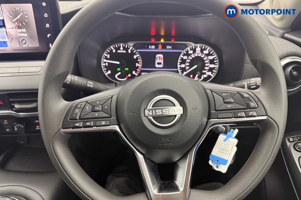 Nissan Juke Acenta Premium Manual Petrol SUV - Stock Number (1616723) - 5th supplementary image
