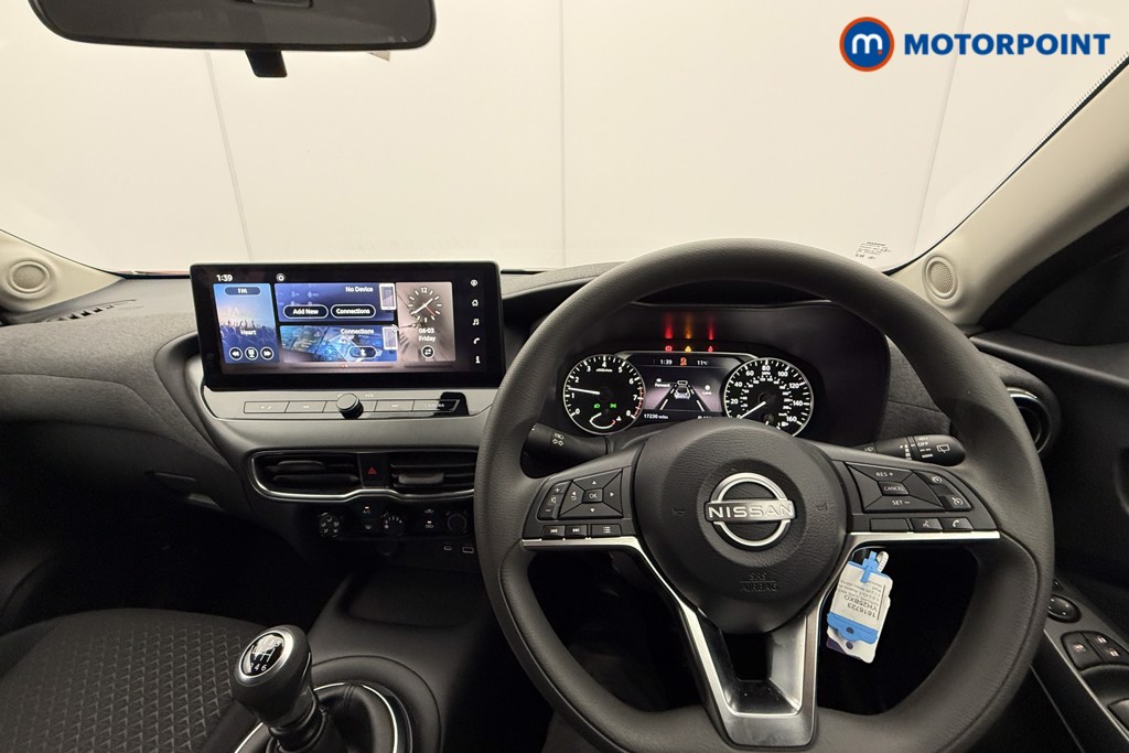 Nissan Juke Acenta Premium Manual Petrol SUV - Stock Number (1616723) - 1st supplementary image