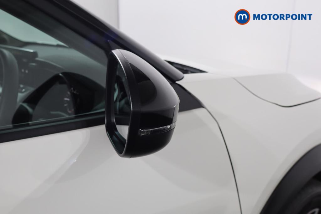 Nissan Juke Acenta Premium Manual Petrol SUV - Stock Number (1616738) - 14th supplementary image