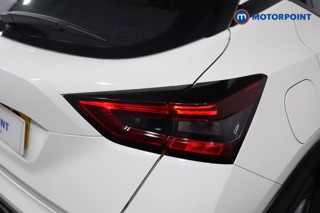 Nissan Juke Acenta Premium Manual Petrol SUV - Stock Number (1616738) - 22nd supplementary image