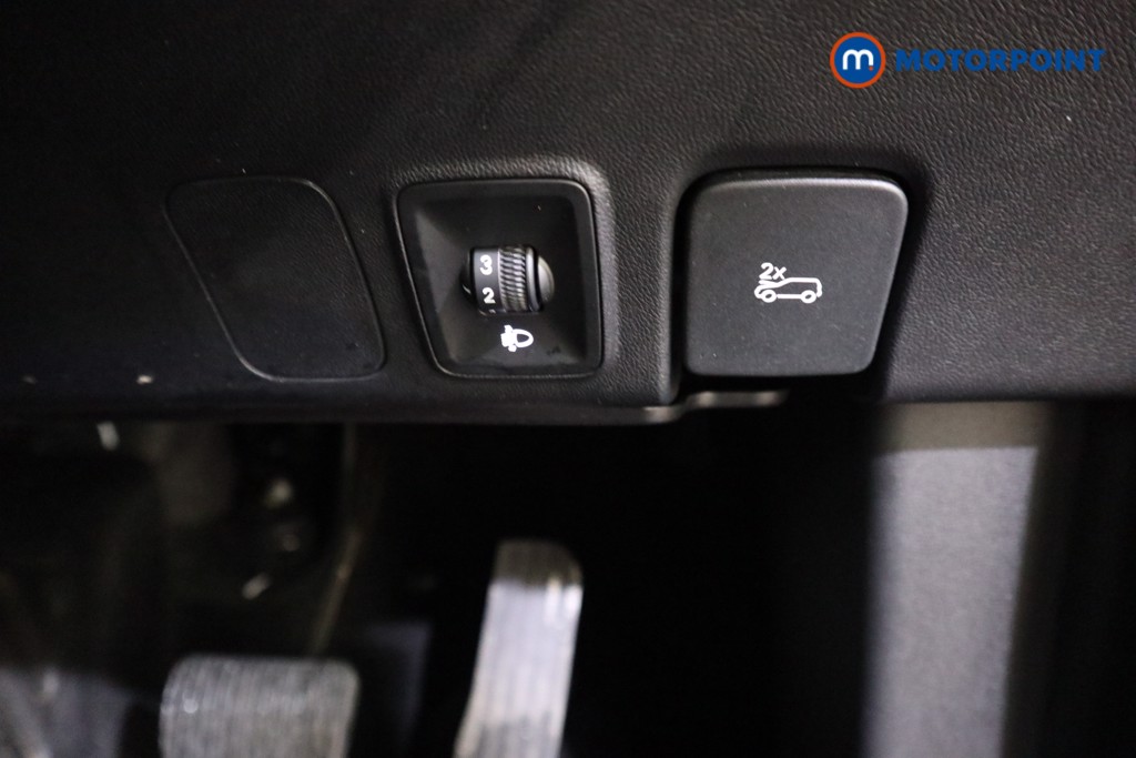 Mg Motor Uk HS Trophy Automatic Petrol-Electric Hybrid SUV - Stock Number (1616777) - 13th supplementary image