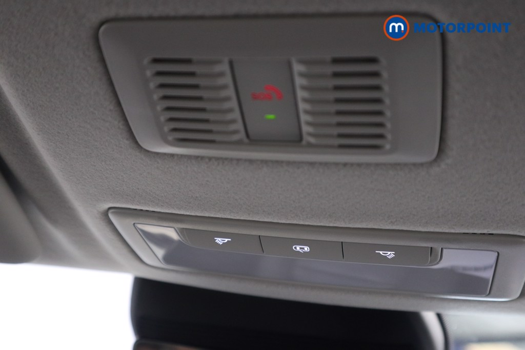 Mg Motor Uk ZS Trophy Automatic Petrol-Electric Hybrid SUV - Stock Number (1616832) - 11th supplementary image