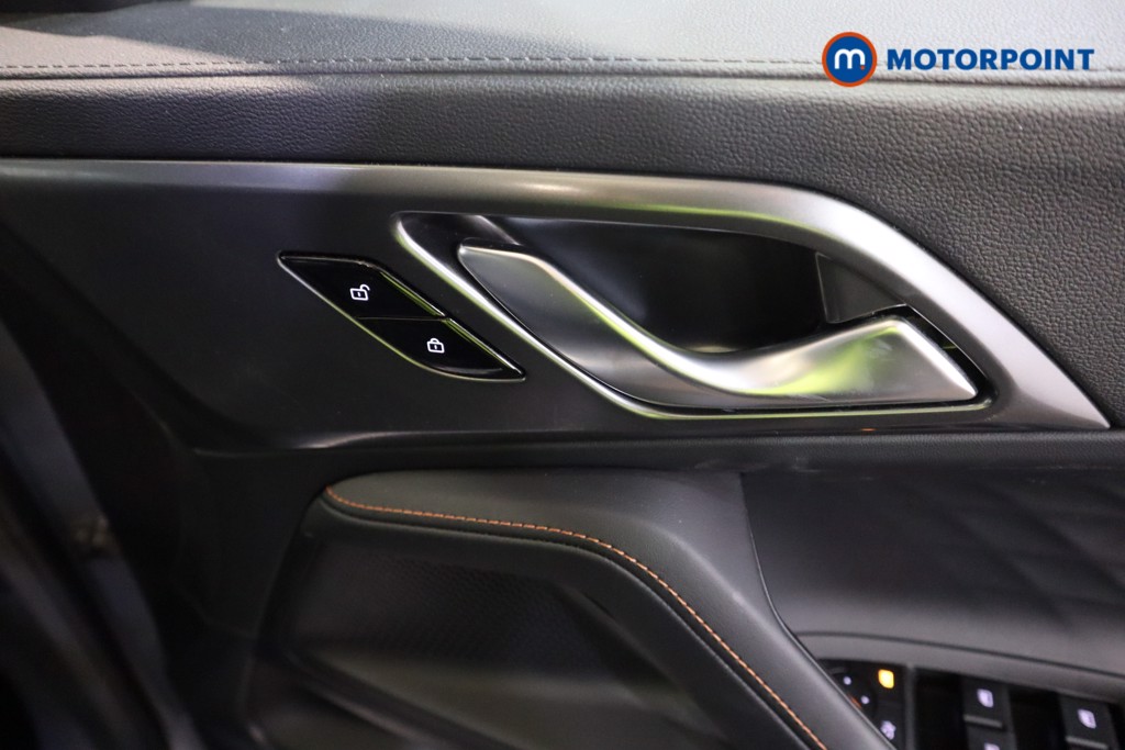 Mg Motor Uk HS Trophy Automatic Petrol-Electric Hybrid SUV - Stock Number (1616836) - 11th supplementary image