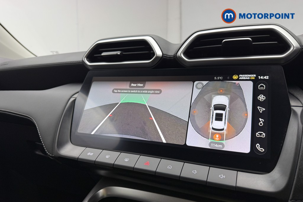 Mg Motor Uk ZS Trophy Automatic Petrol-Electric Hybrid SUV - Stock Number (1616841) - 13th supplementary image