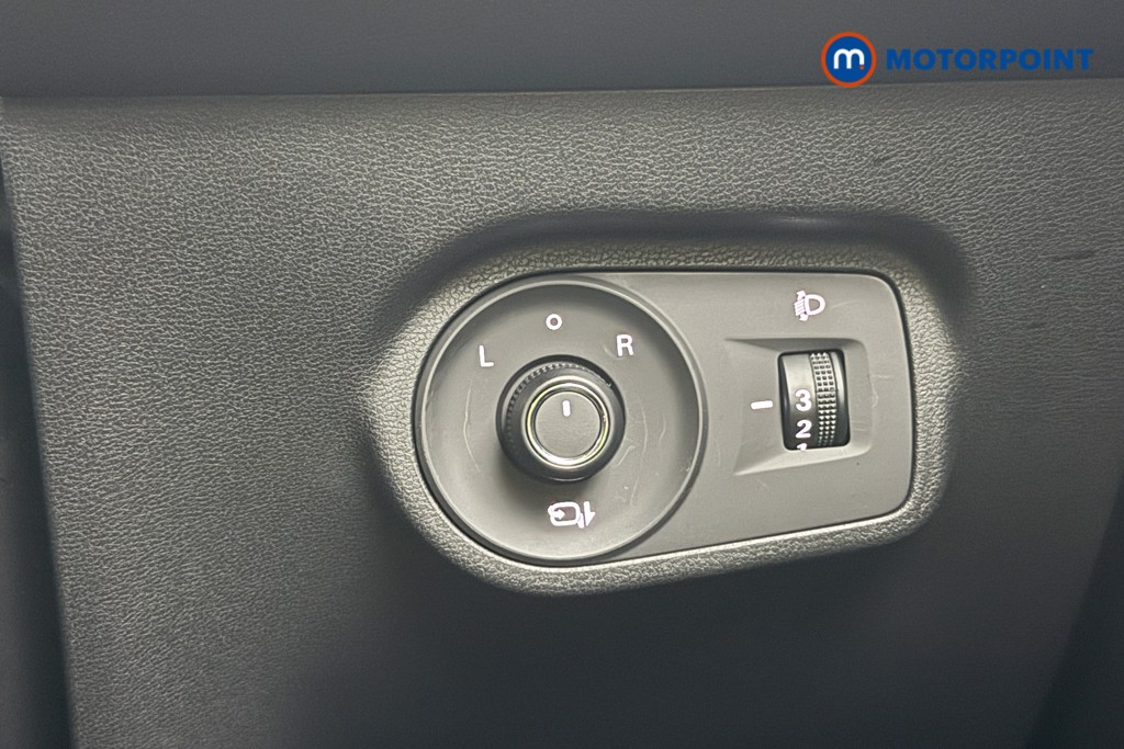 Mg Motor Uk ZS Trophy Automatic Petrol-Electric Hybrid SUV - Stock Number (1616841) - 18th supplementary image