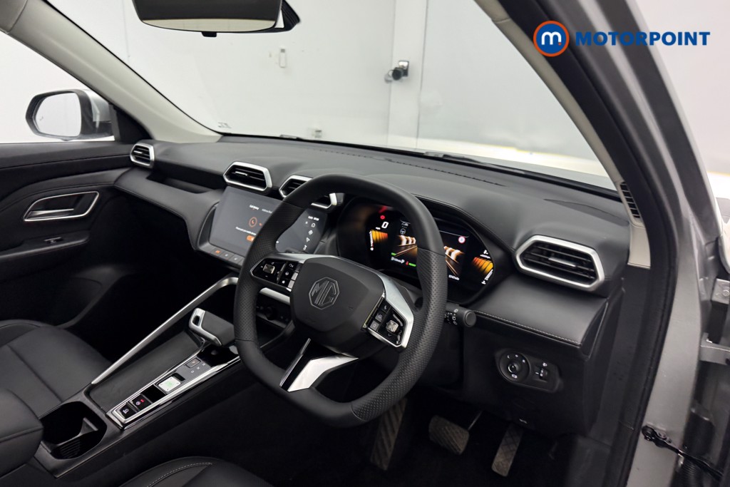 Mg Motor Uk ZS Trophy Automatic Petrol-Electric Hybrid SUV - Stock Number (1616923) - 24th supplementary image