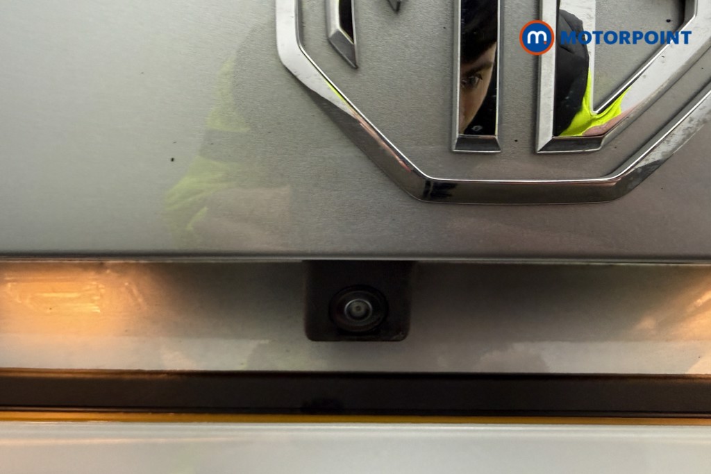 Mg Motor Uk ZS Trophy Automatic Petrol-Electric Hybrid SUV - Stock Number (1616923) - 33rd supplementary image