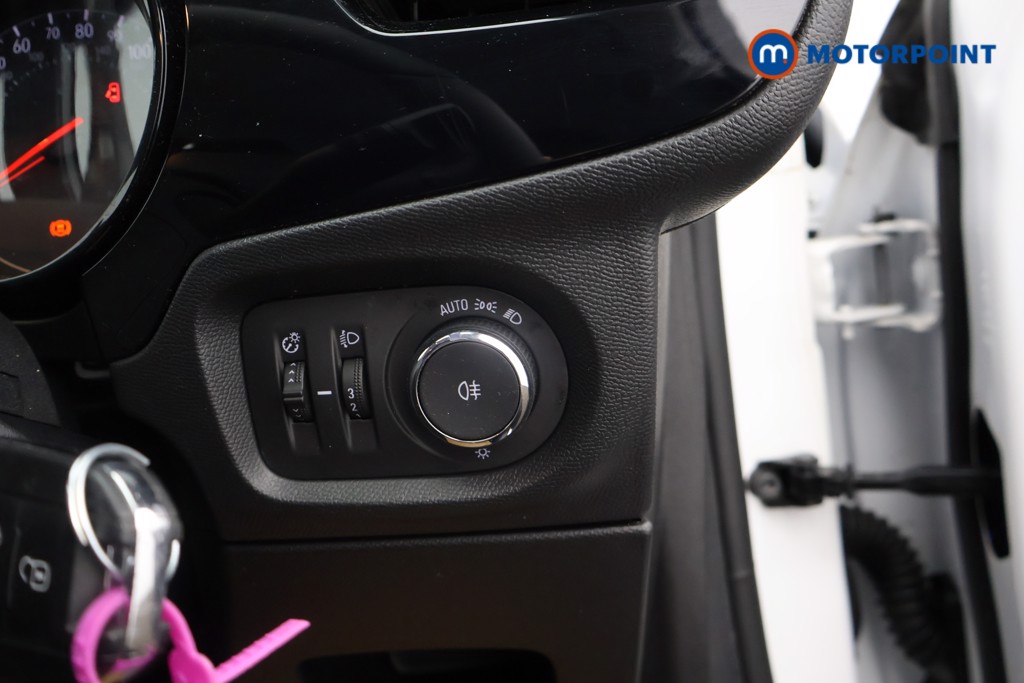 Vauxhall Corsa Design Manual Petrol Hatchback - Stock Number (1616970) - 10th supplementary image