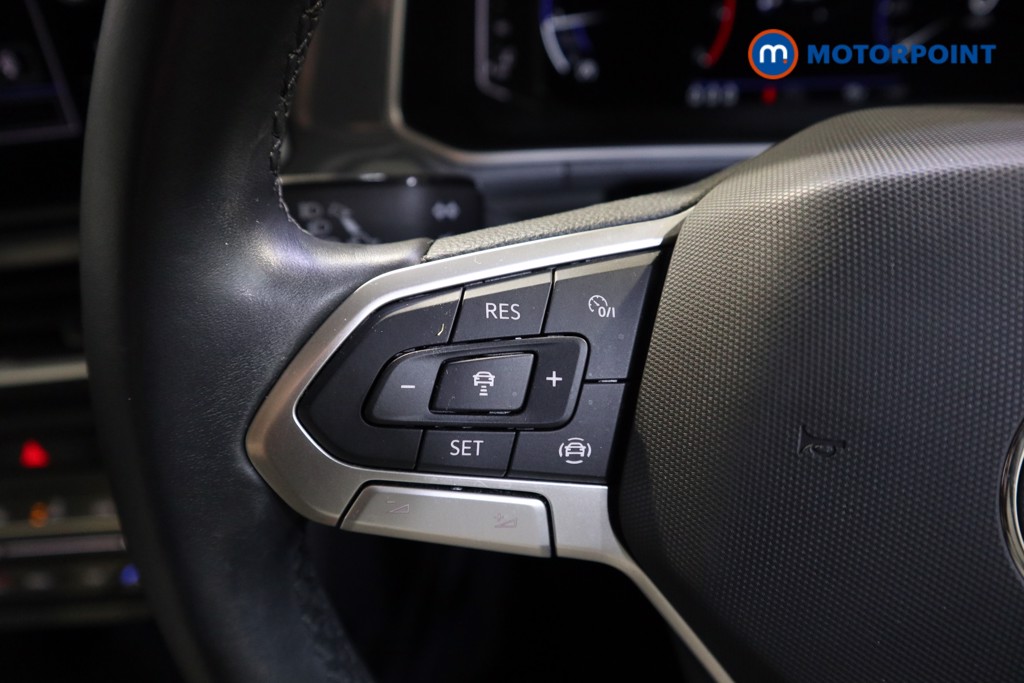 Volkswagen T-Roc Style Manual Petrol SUV - Stock Number (1616979) - 3rd supplementary image