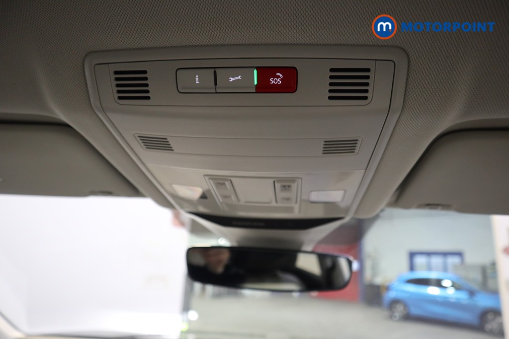 Volkswagen T-Roc Style Manual Petrol SUV - Stock Number (1616979) - 11th supplementary image